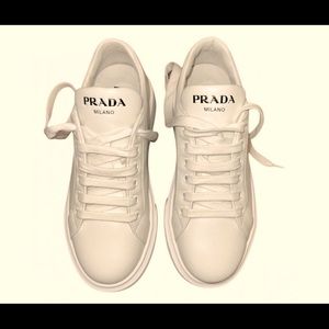 Authentic Prada Calzature Donna Leather Platform Sneaker Sz 40